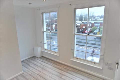 3 bedroom apartment to rent, Maple Road, Surbiton KT6