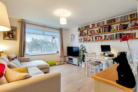 1 bedroom apartment to rent, Twickenham, Twickenham TW1