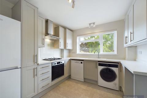 2 bedroom apartment to rent, Lovelace Gardens, Surbiton KT6