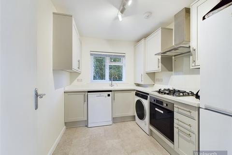 2 bedroom apartment to rent, Oak Hill Crescent, Surbiton KT6