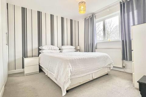 2 Ellen Way, Great Notley, Braintree, CM77 7UU