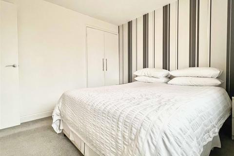 2 Ellen Way, Great Notley, Braintree, CM77 7UU