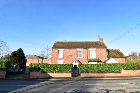 4 bedroom detached house for sale, Tewkesbury GL20