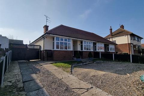 3 bedroom semi-detached bungalow for sale, Burgh Road, Gorleston