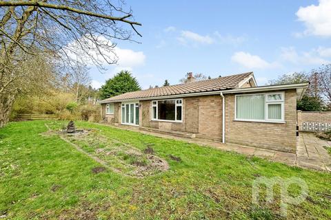 3 bedroom detached bungalow for sale, Crownthorpe Road, Wymondham NR18