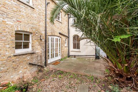 2a Stepney Green, London, E1 3JU