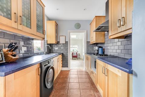 5 Derby Road, Surbiton, KT5 9AY