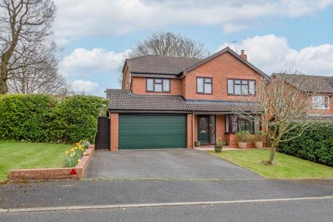 4 bedroom detached house for sale, Fairbourne Gardens, Headless Cross, Redditch, Worcestershire, B97
