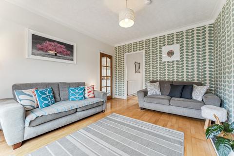 4 Drumby Drive, Clarkston, Glasgow, G76 7HL