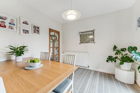 4 Drumby Drive, Clarkston, Glasgow, G76 7HL