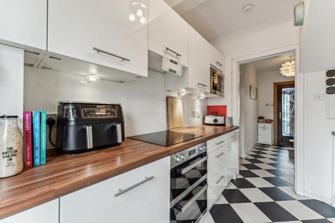 4 Drumby Drive, Clarkston, Glasgow, G76 7HL