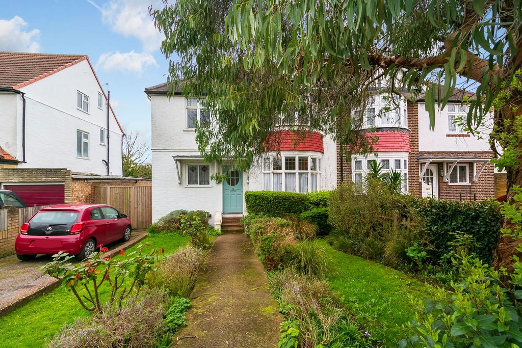 Staines Road, Twickenham 5 bed semidetached house for sale £1,250,000