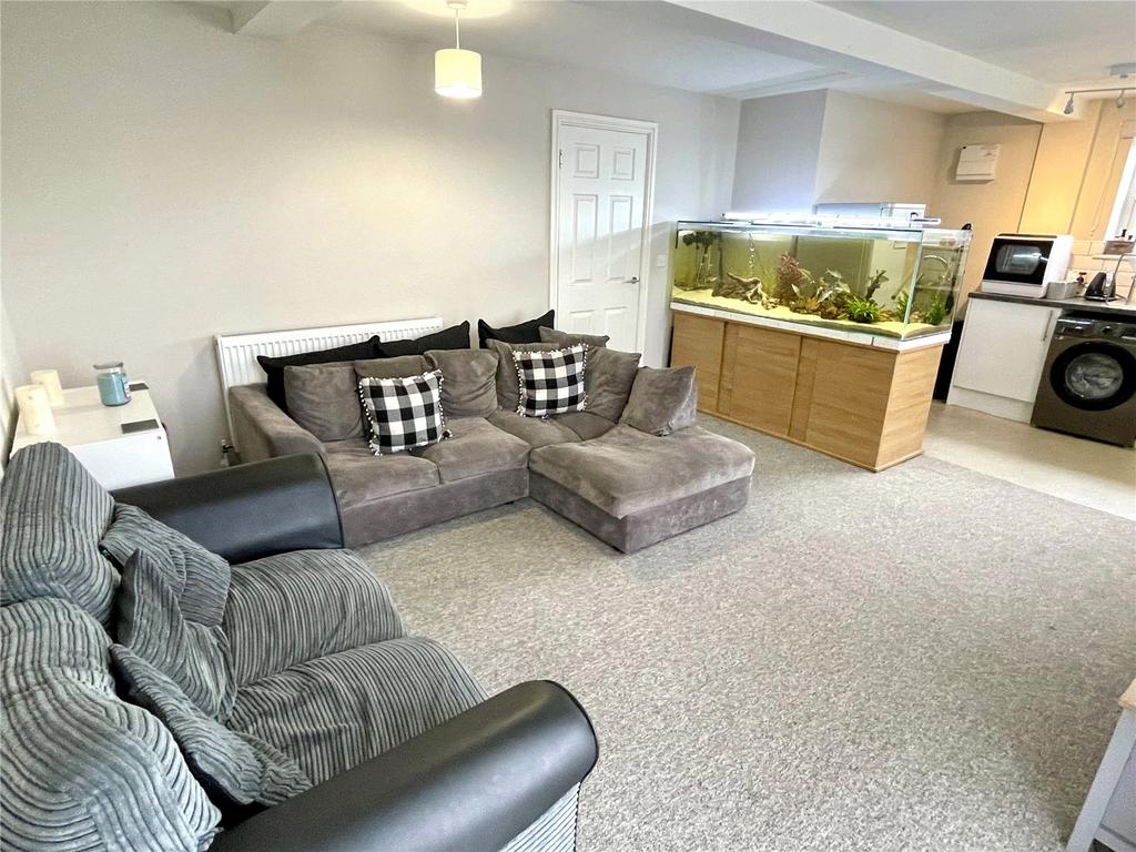 Blackdown View, Somerset TA19 2 bed apartment for sale £160,000