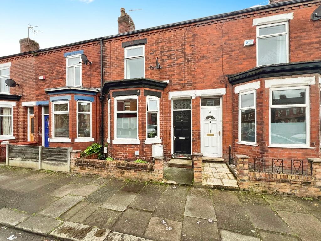 Thorp Street, Eccles, M30 2 bed terraced house for sale £150,000