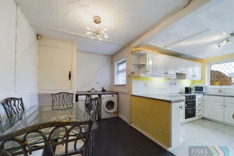 3 bedroom semi-detached house for sale, Bramble Road, Canvey Island, SS8