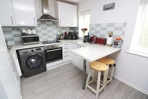 1 bedroom flat for sale, Wesley Drive, Egham, Surrey, TW20