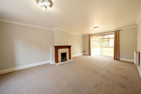 4 bedroom link detached house for sale, Glen Road, Castle Bytham