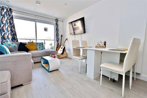 2 bedroom apartment for sale, Walton Road, Woking, Surrey, GU21