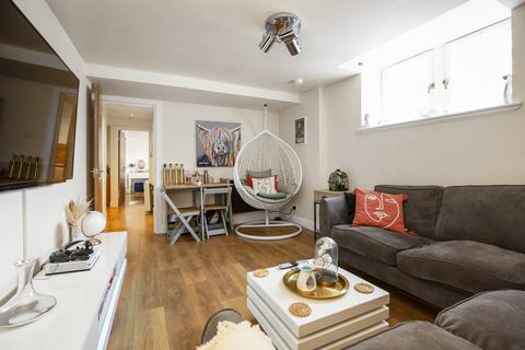 1 bedroom flat for sale, 9/10, Couper Street, Edinburgh, EH6 6HH