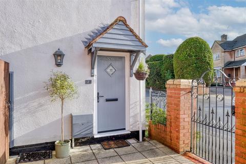 2 Chestnut Road, Astwood Bank, Redditch, B96 6AF