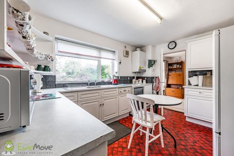 14 Cedar Close, Tadley, RG26 3SL