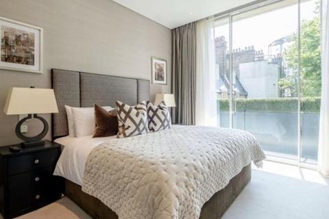 2 bedroom penthouse to rent, 62 Green Street,62 Green Street,London