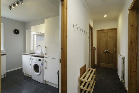2 bedroom flat to rent, Morrison Drive, Aberdeen