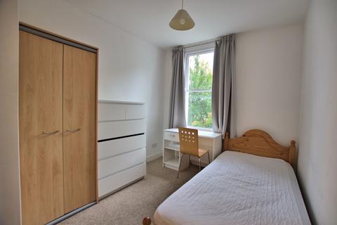 1 bedroom in a house share to rent, Abbey Road, Cambridge CB5