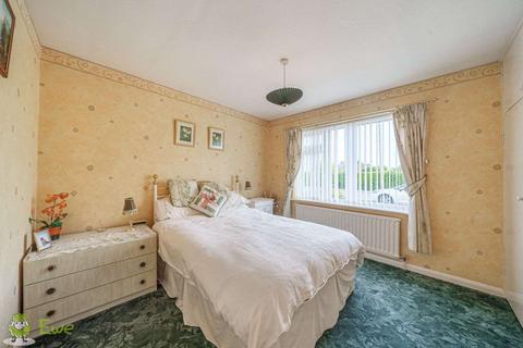 2 Longfields, Oakley, Basingstoke, RG23 7BN