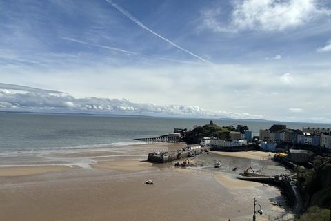 2 bedroom apartment for sale, Paxton Court, Tenby, Pembrokeshire