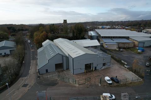 Industrial unit to rent, Middleton, Manchester M24