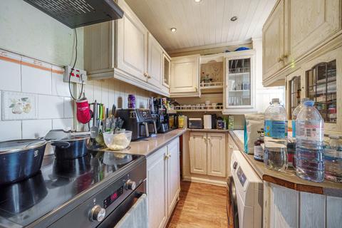 47 Comyns Road, Dagenham, RM9 6PB