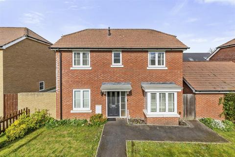 4 bedroom detached house for sale, Lime Kiln Way, Milton Keynes MK14