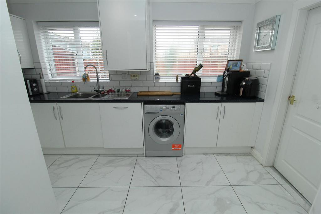 Breakfast Kitchen