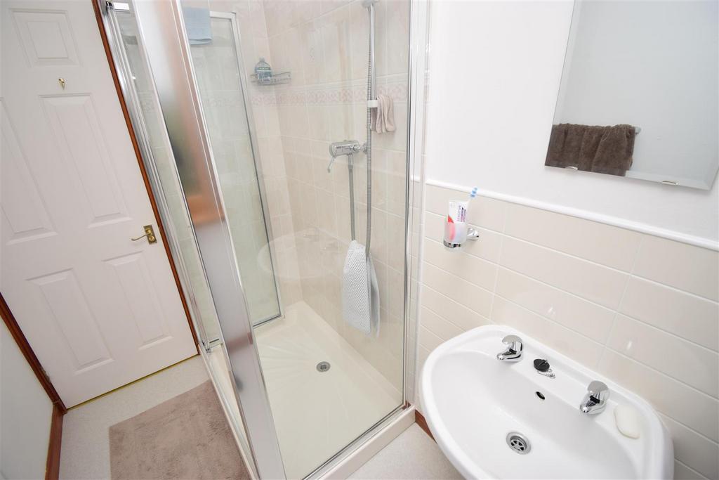 Shower room.jpg