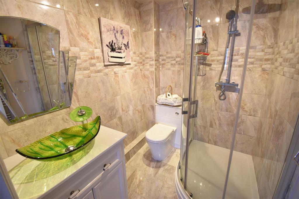 En suite.JPG