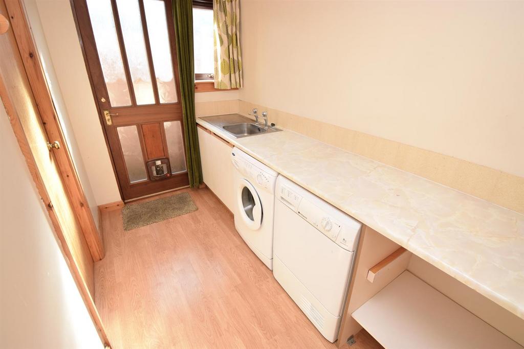 UTILITY ROOM-2.jpg
