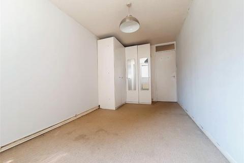 1 bedroom flat to rent, Larksfield Grove., Enfield