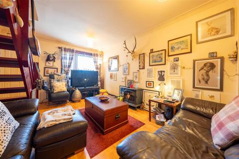 61 Durley Dene Crescent, Bridge Of Earn, Perth, PH2 9RD