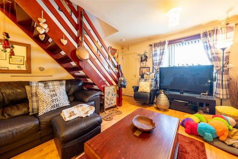 61 Durley Dene Crescent, Bridge Of Earn, Perth, PH2 9RD