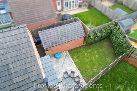 1 Tamarisk Close, Burbage, Hinckley, LE10 3JN