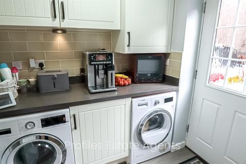 1 Tamarisk Close, Burbage, Hinckley, LE10 3JN