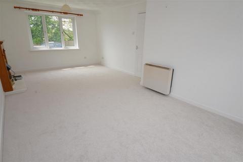 undefined, Grove Court, St Florence