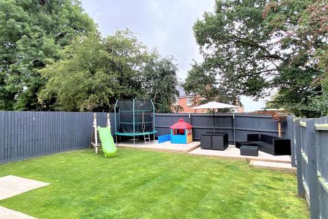 32 Wright Road, Stoney Stanton, Leicester, LE9 4AL