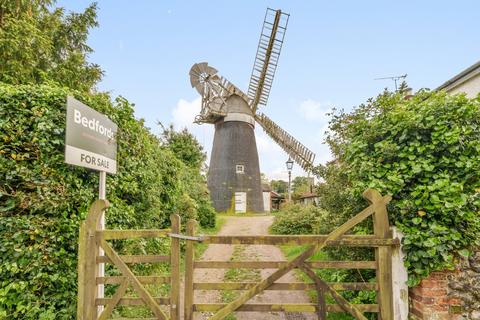 undefined, Bardwell, Suffolk