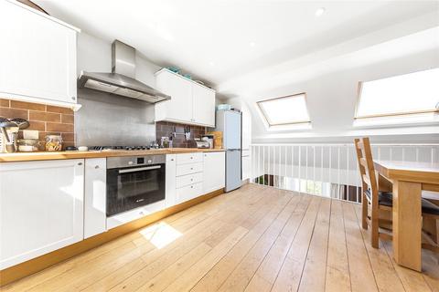 2 bedroom apartment for sale, Marmion Road, London, SW11