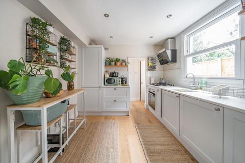 5 Petersfield Road, London, W3 8NY