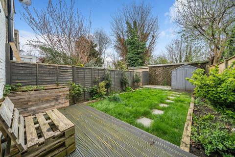 5 Petersfield Road, London, W3 8NY