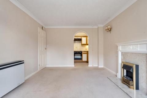 2 bedroom retirement property for sale, Newcomb Court, Stamford, PE9