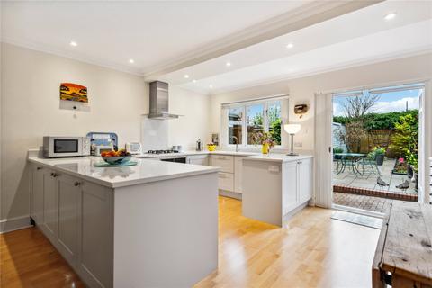 20 Western Gardens, London, W5 3RU